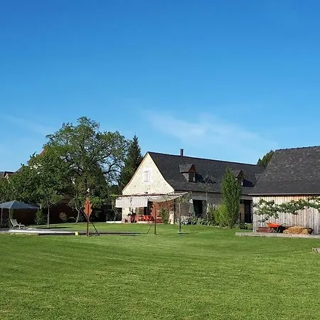 Le Mazet D'olt Bed & Breakfast Altillac